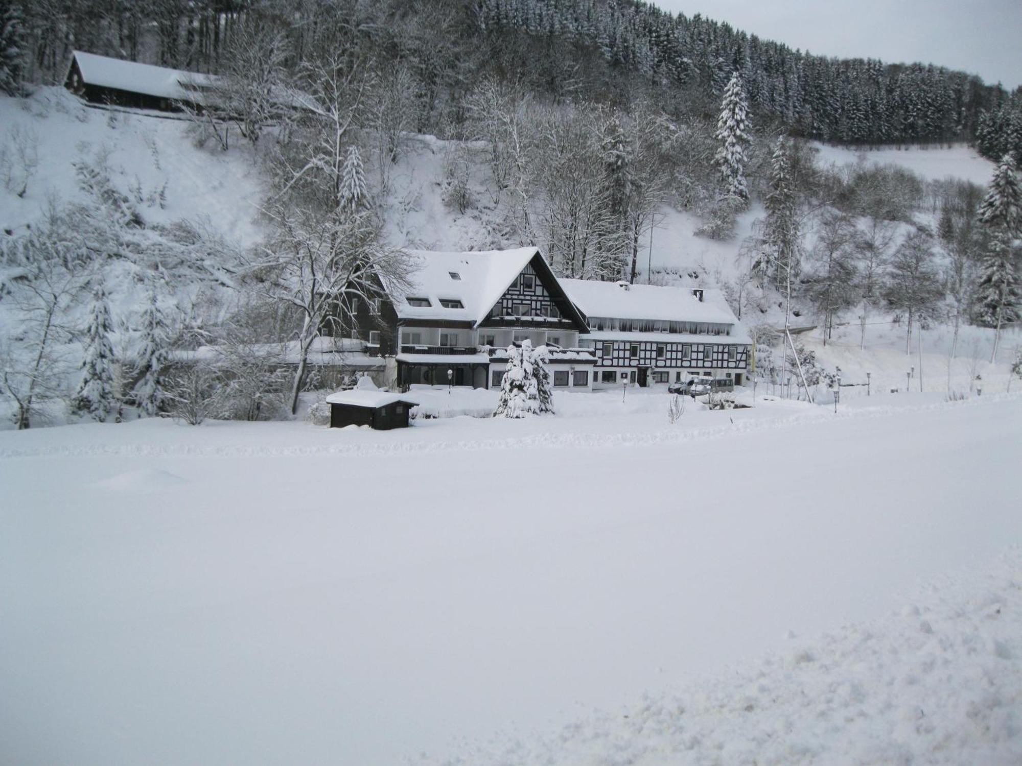 Tommes Gaestehaus Zur Muehle 슈말렌부르크 외부 사진