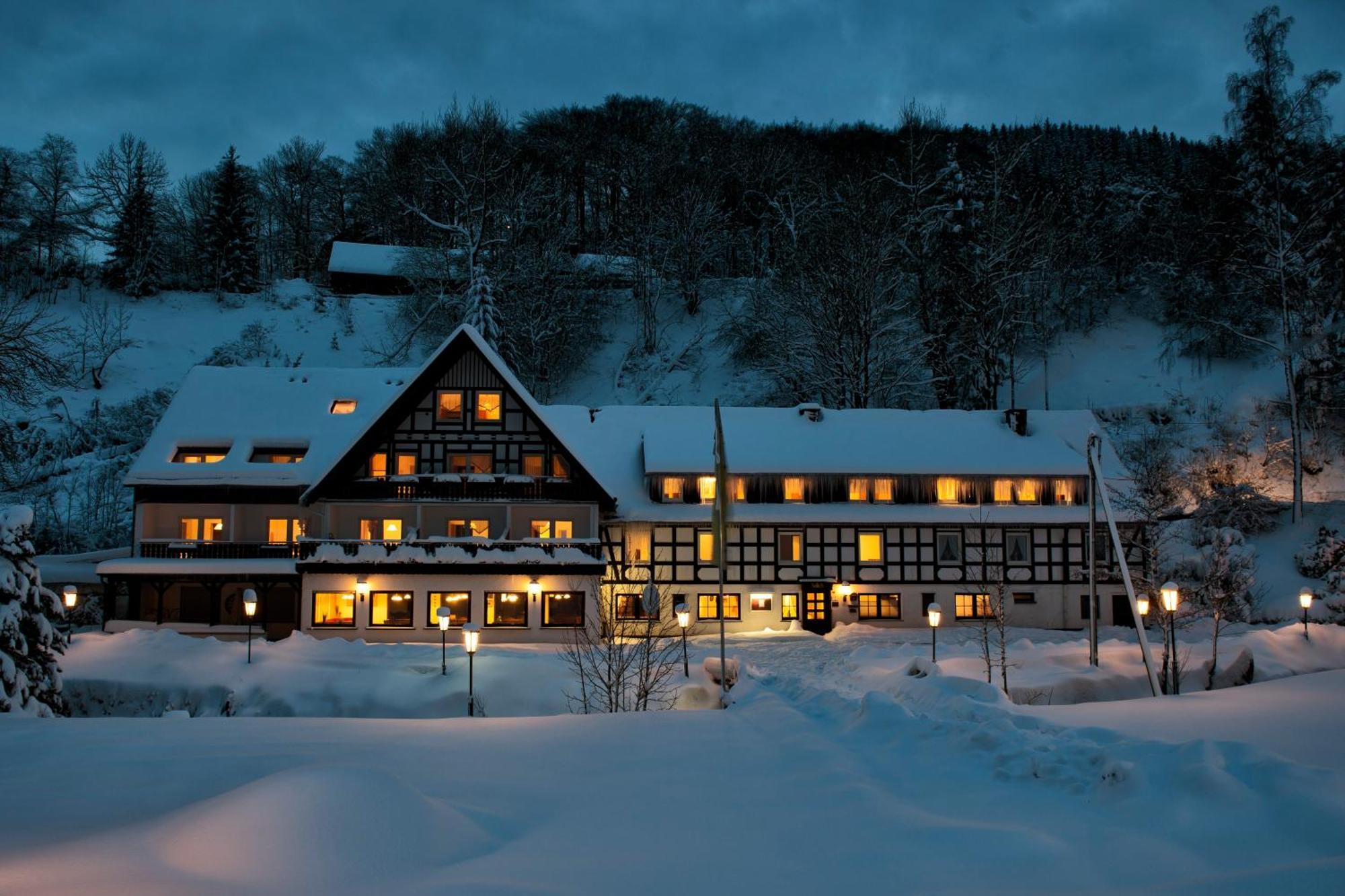 Tommes Gaestehaus Zur Muehle 슈말렌부르크 외부 사진