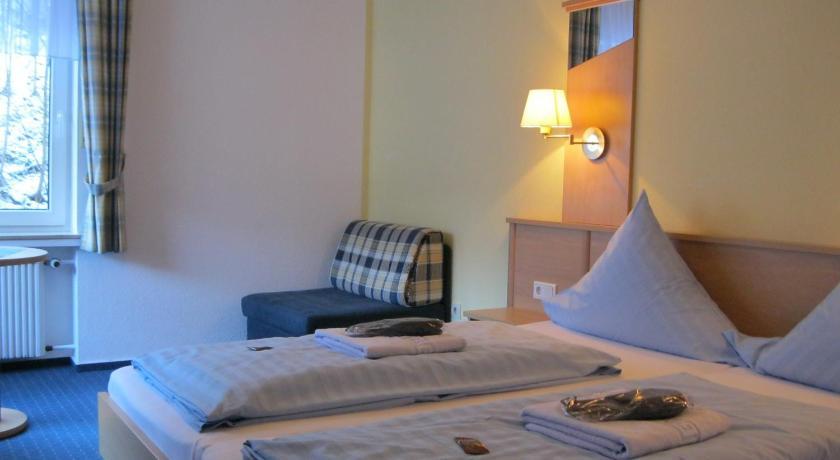 Tommes Gaestehaus Zur Muehle 슈말렌부르크 객실 사진