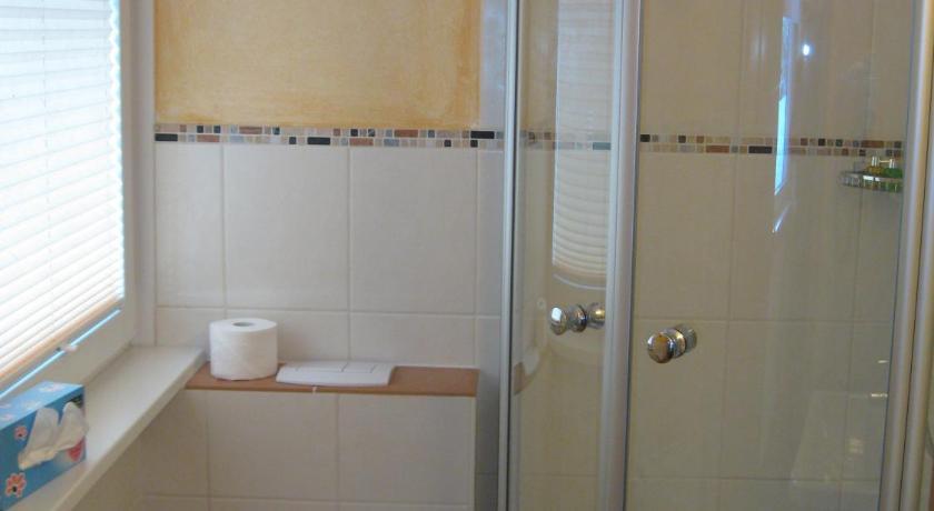 Tommes Gaestehaus Zur Muehle 슈말렌부르크 객실 사진